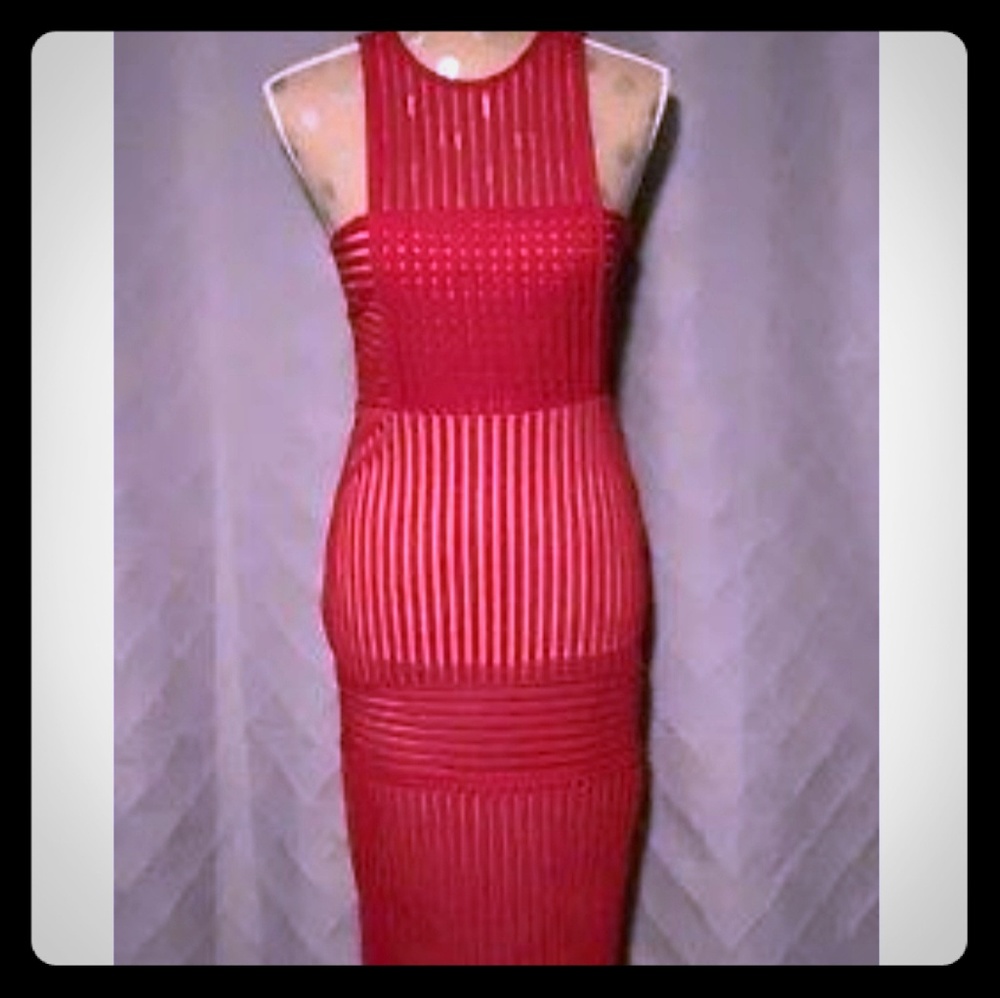 Sheer Black & Red Sleeveless 2 Dress BUNDLE New - Picture 1 of 7